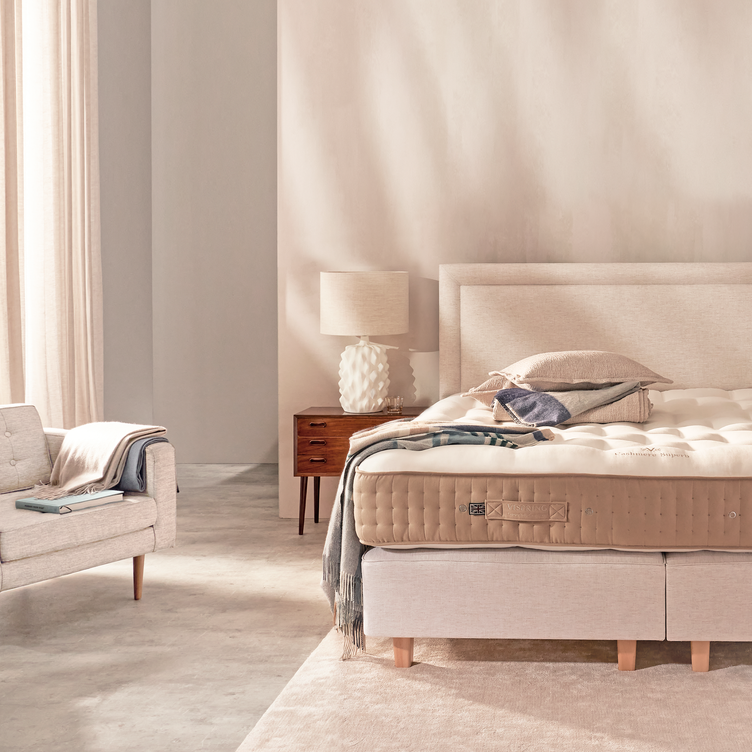 Vispring Luxe Collection Mattresses all natural fiber and pure vanadium steel hand-nested coils stacked in 2 or 3 layers