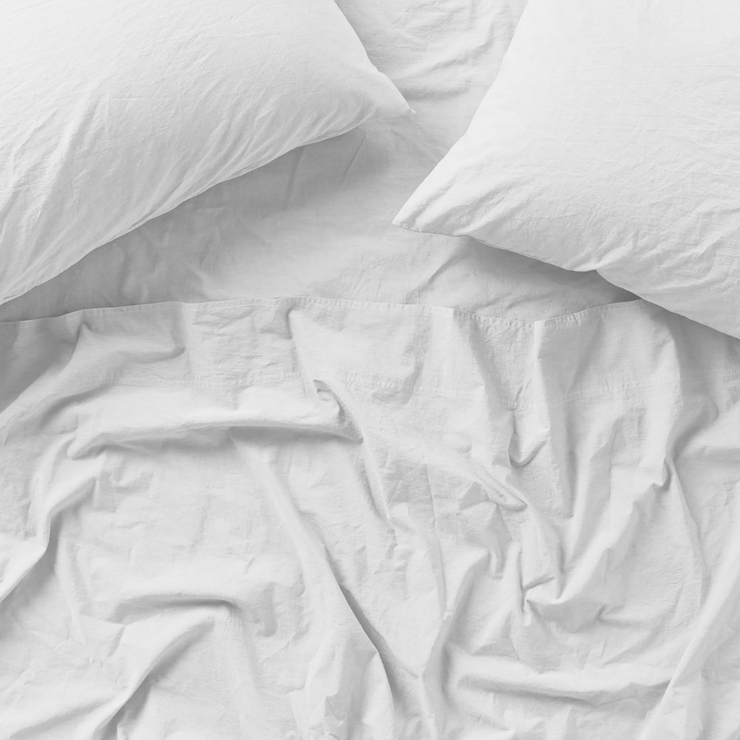 http://bedroomandmore.com/cdn/shop/products/organic-crinkled-percale-sheets-alpine-white.webp?v=1682275254
