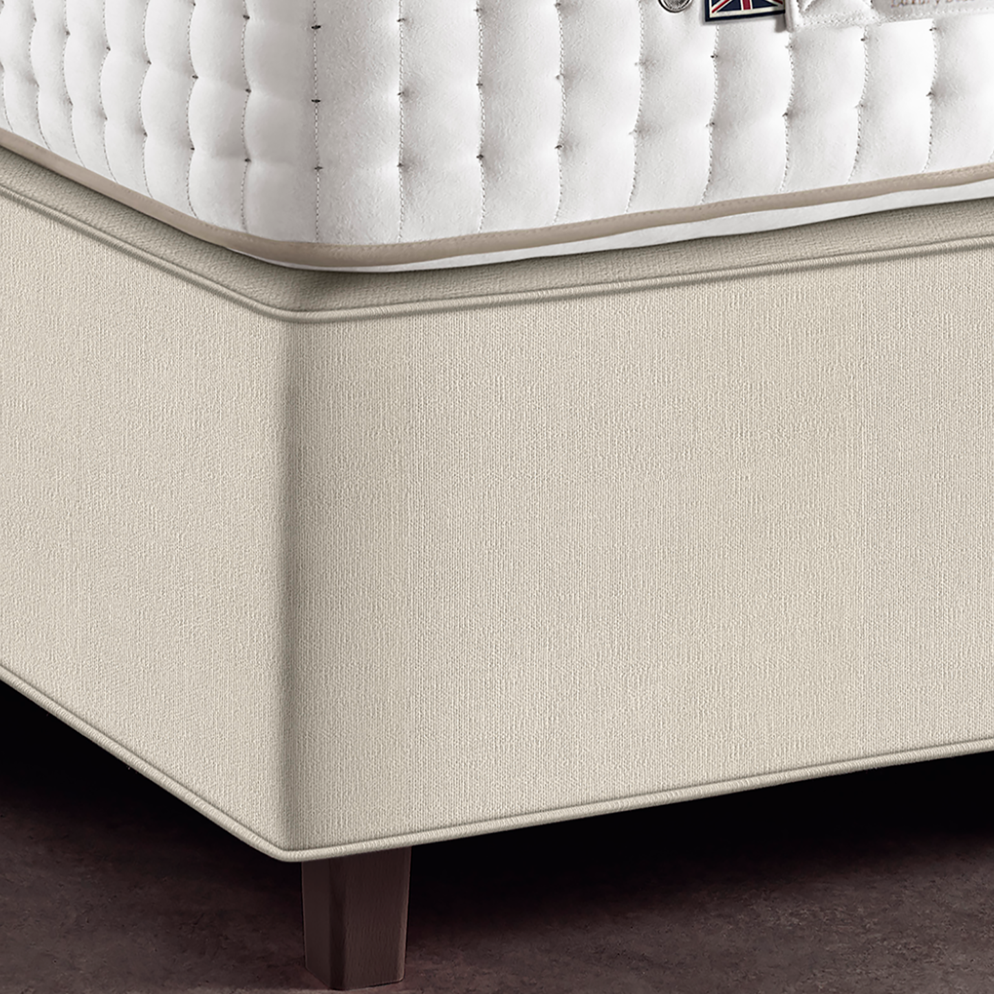 Statesman Divan