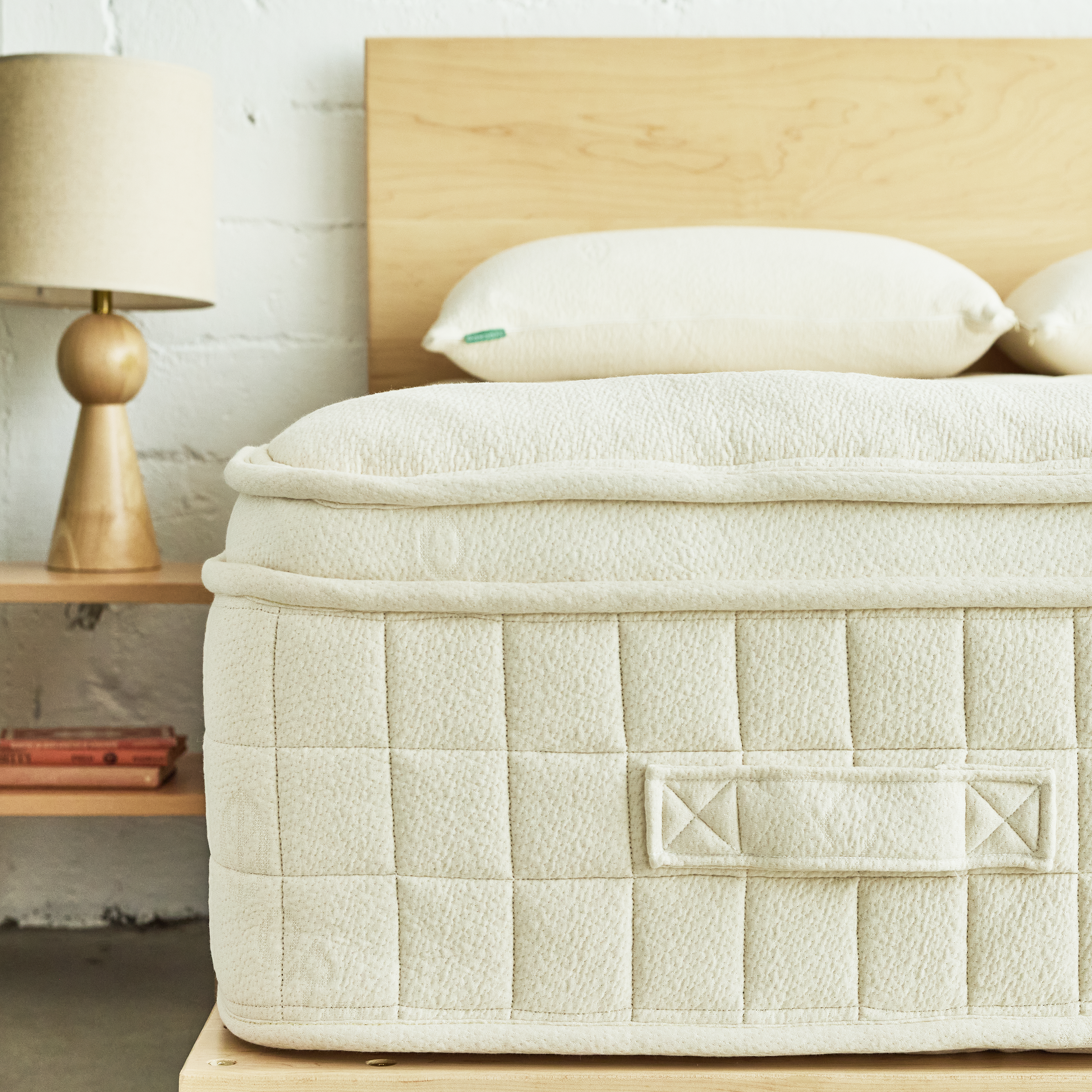 Avocado Luxury Organic Mattress