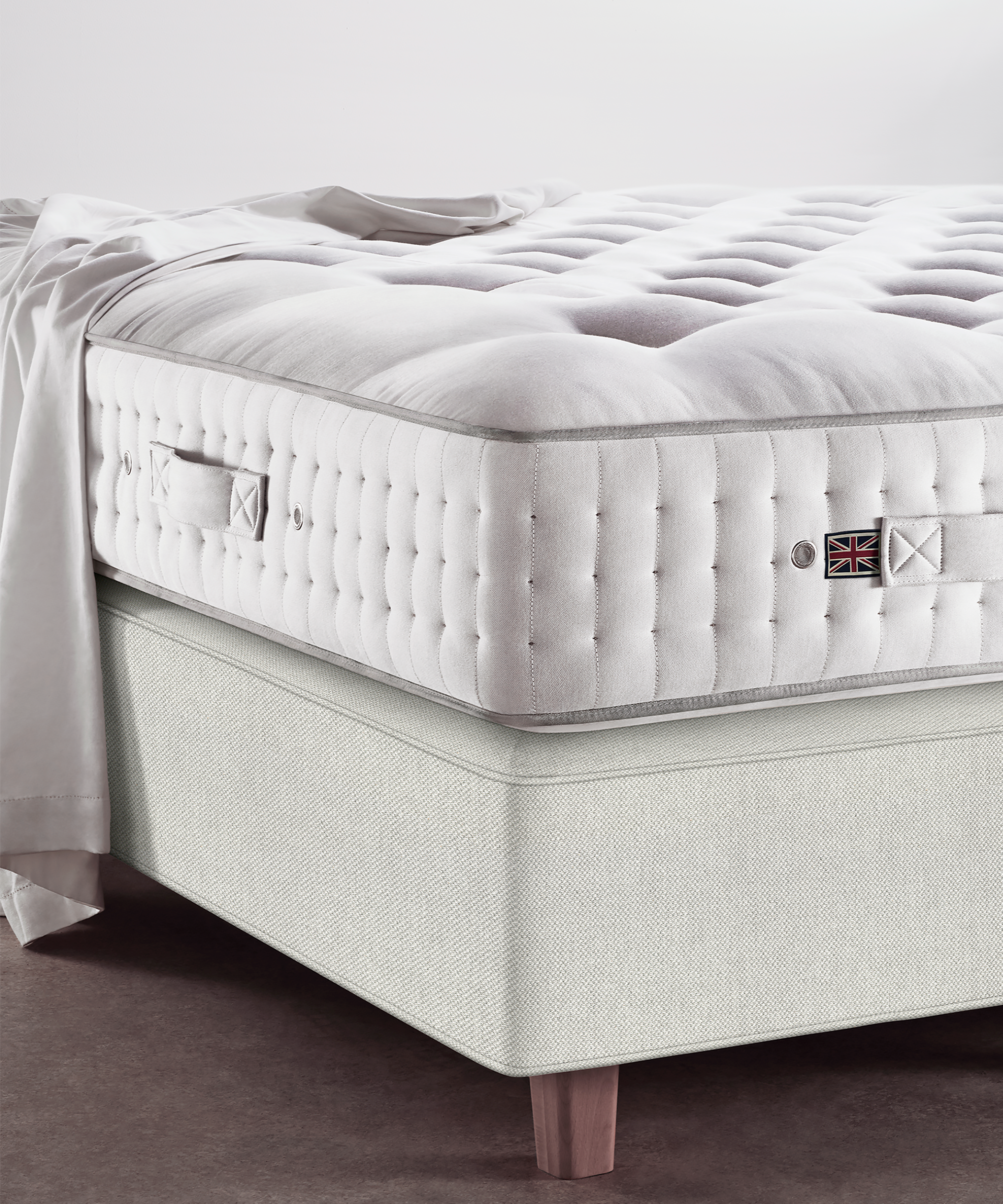 The Regent has 2,200 coils hand-nested into a single layer.  In addition to its British fleece wool, Shetland wool, and hand-teased horsehair, this mattress has silk and mohair fibers to give you additional luxury and healthful night's sleep.
