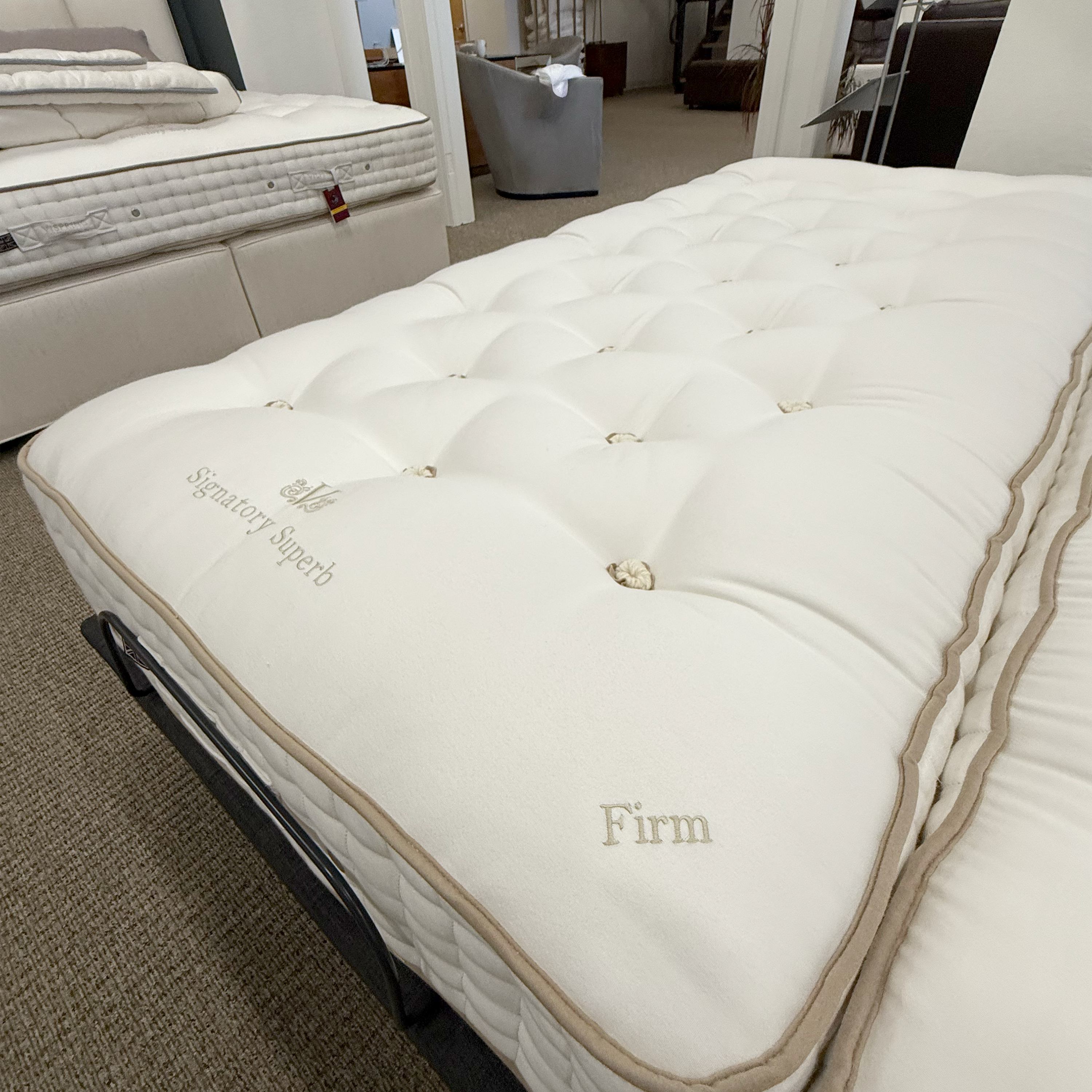 Showroom Refresh Clearance Sale - Vispring Signatory Split King on Adjustable Base